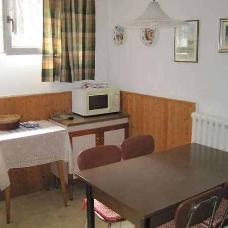 Apartment La Virgola Brenzone sul Garda